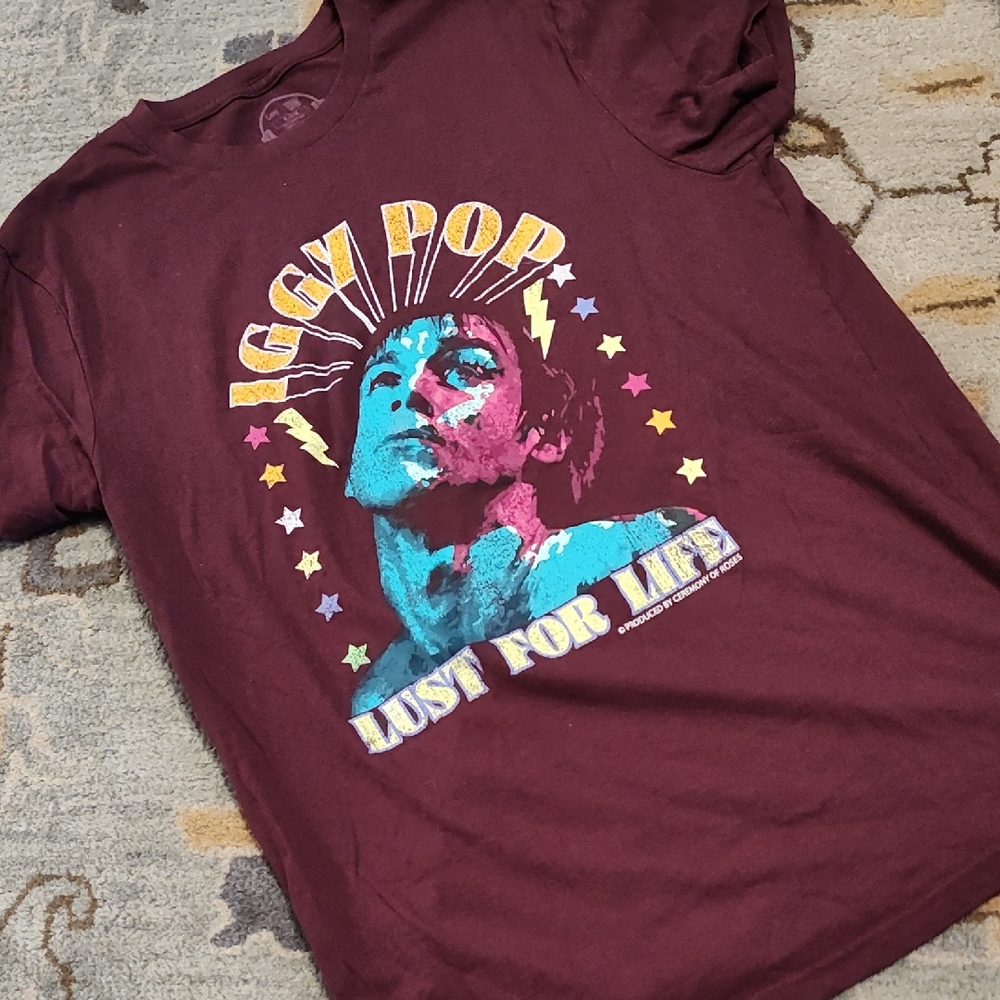 Lee Men's Burgundy Iggy Pop Graphic Tee